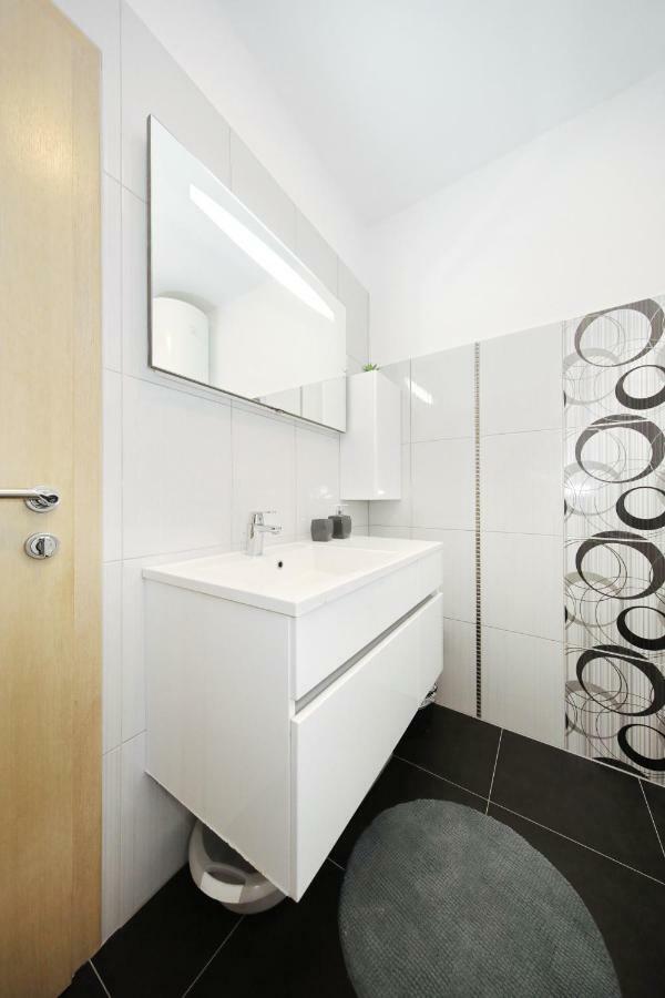 Seabreeze Apartment Zadar Exteriör bild